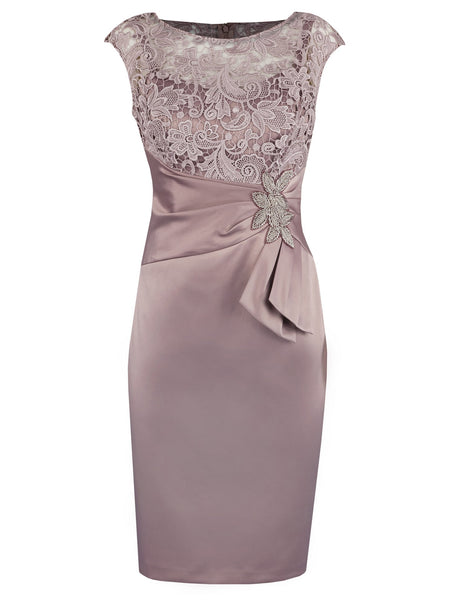 Etui-Linie/Spalte Bateau-Ausschnitt Angeschnittene Ärmel Satin Knie-Länge Brautmutterkleid mit Perlen verziert Spitze