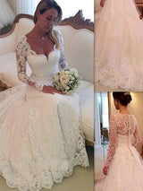Duchesse-Linie V-Ausschnitt Hof-schleppe Ärmellos Tüll Brautkleid mit Spitze