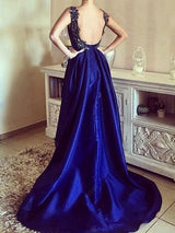 A-Linie/Princess-Linie Rechteckiger Ausschnitt Asymmetrisch Satin Asymmetrisch Kleid mit Applikationen