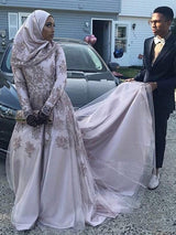 A-Linie/Princess-Linie U-Ausschnitt Tüll Lange Ärmel Sweep/Pinsel zug Islamische Kleid mit Applikationens