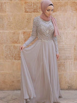A-Linie/Princess-Linie U-Ausschnitt Tüll Lange Ärmel Sweep/Pinsel zug Islamische Kleid mit Kristalle